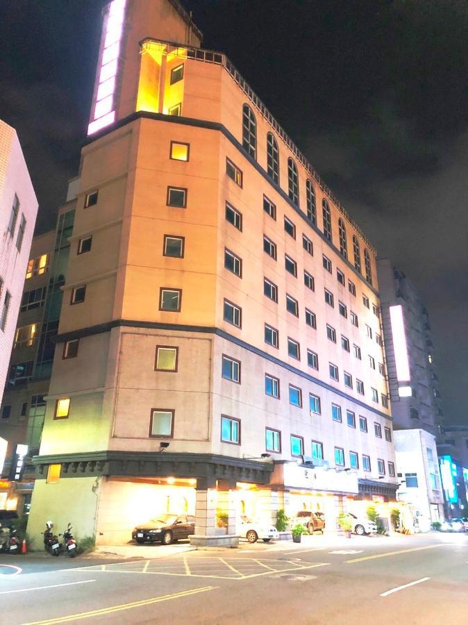 Puyisy Business Hotel Hsinchu City Exterior photo